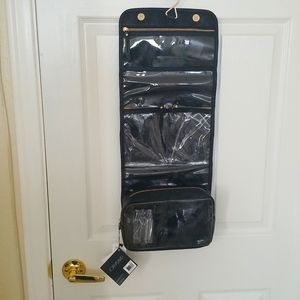 JOAN & DAVID Cosmetic toiletry kit